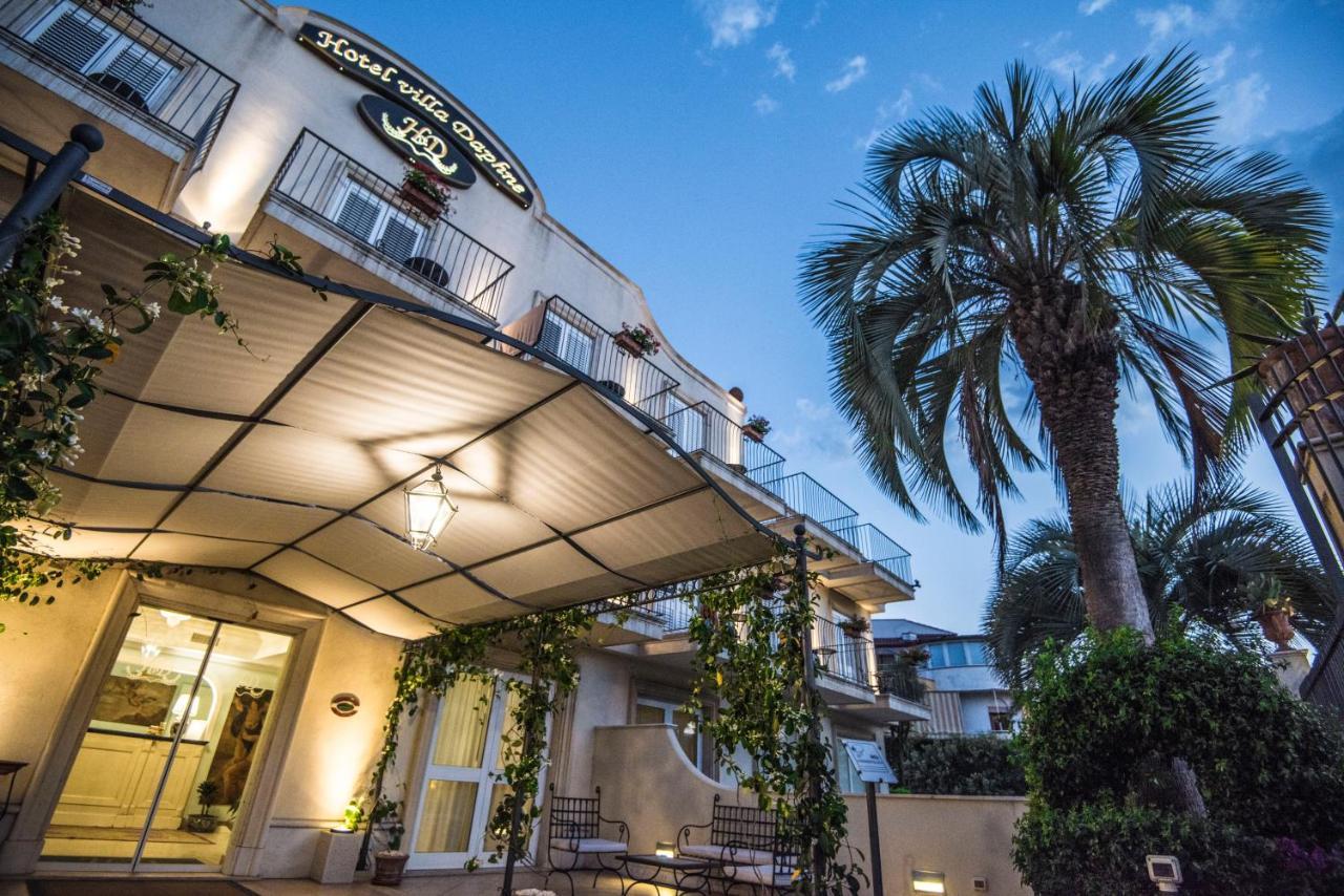 Hotel Daphne 4*